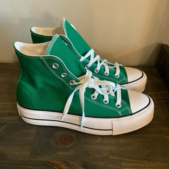 Converse Shoes Converse Chuck Taylor All Star Platform Green Womens